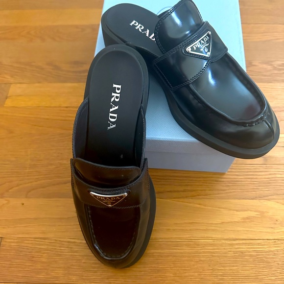 Prada women’s brushed mule - Picture 11 of 13